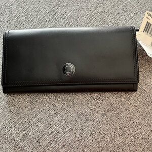 New with Tags Coach Black Leather Clutch Wallet